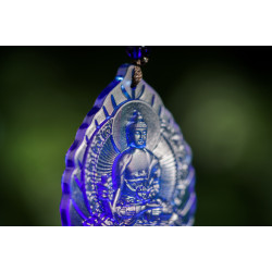 蓝琉璃药师佛吊坠 Blue Glazed Medicine Buddha Pendant 蓝琉璃药师佛吊坠 Blue Glazed Medicine Buddha Pendant