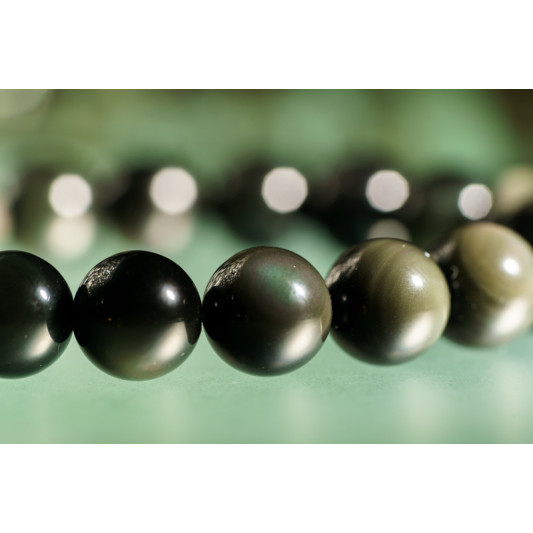 彩曜石手链 Rainbow Obsidian Bracelet 彩曜石手链 Rainbow Obsidian Bracelet
