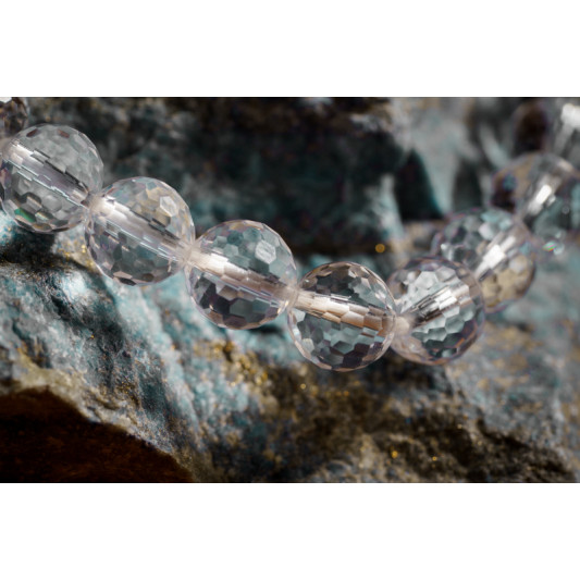 白水晶手链 ( 切面128 ) Clear Quartz Bracelet (Cut 128 Facets) 白水晶手链 ( 切面128 ) Clear Quartz Bracelet (Cut 128 Facets)