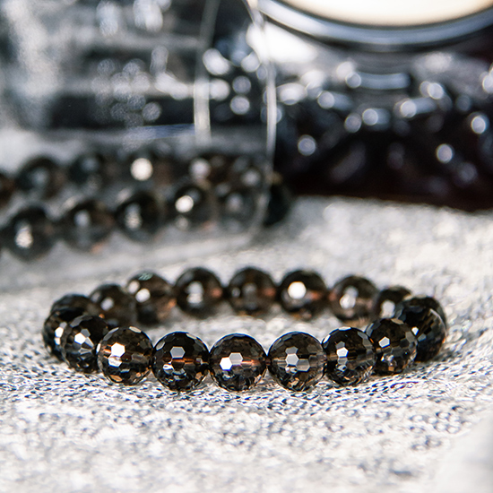 茶水晶手链 ( 切面128 ) Smoky Quartz Bracelet ( Cut 128 Facets ) 茶水晶手链 ( 切面128 ) Smoky Quartz Bracelet ( Cut 128 Facets )