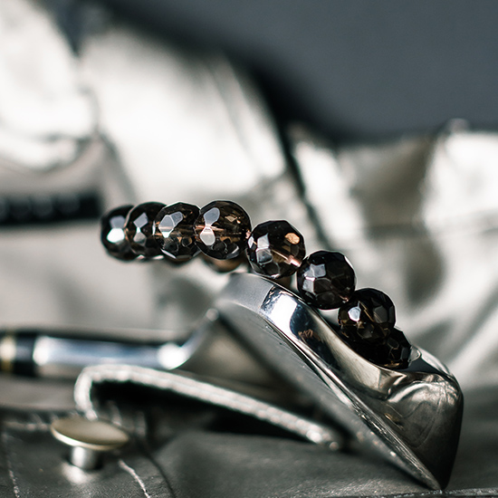 茶水晶手链 ( 切面64 ) Smoky Quartz Bracelet ( Cut 64 Facets ) 茶水晶手链 ( 切面64 ) Smoky Quartz Bracelet ( Cut 64 Facets )