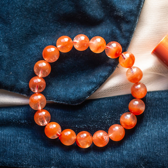 高等红兔毛手链 Red Rabbit Hair Quartz Bracelet 高等红兔毛手链 Red Rabbit Hair Quartz Bracelet