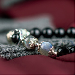 黑曜石+拉长石手链 Mix Crystal Bracelet (Obsidian + Labradorite) 黑曜石+拉长石手链 Mix Crystal Bracelet (Obsidian + Labradorite)