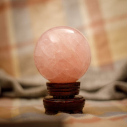 粉水晶球 Rose Quartz Ball 
