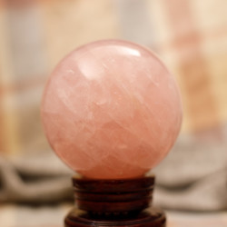 粉水晶球 Rose Quartz Ball 粉水晶球 Rose Quartz Ball