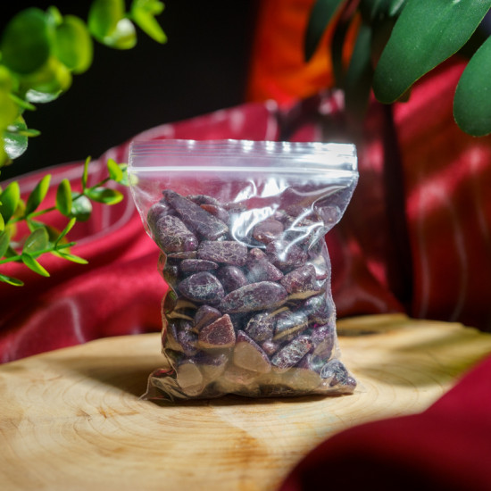消磁碎水晶:石榴石 Tumbled Garnet 消磁碎水晶:石榴石 Tumbled Garnet