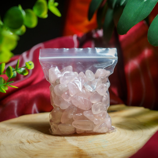 消磁碎水晶:粉水晶 Tumbled Rose Quartz 消磁碎水晶:粉水晶 Tumbled Rose Quartz