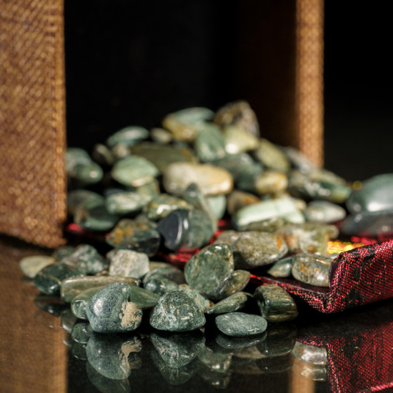 消磁碎水晶:鹰眼石 Tumbled Hawk's Eye 消磁碎水晶:鹰眼石 Tumbled Hawk's Eye