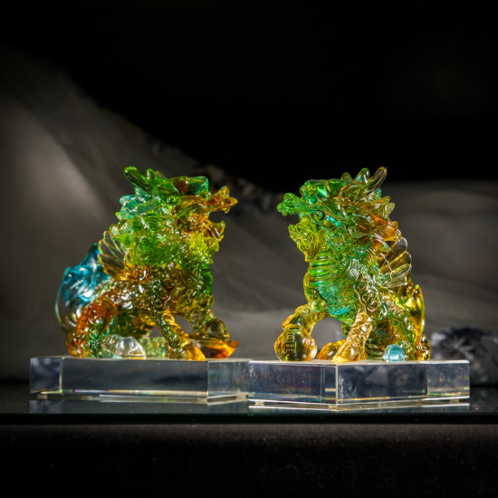 古法琉璃麒麟 (绿色) Ancient Glazed Glass Kirin (Green)