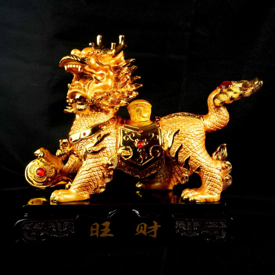 镇宅旺财金麒麟 Feng Shui Prosperous Wealth Golden Kirin 镇宅旺财金麒麟 Feng Shui Prosperous Wealth Golden Kirin
